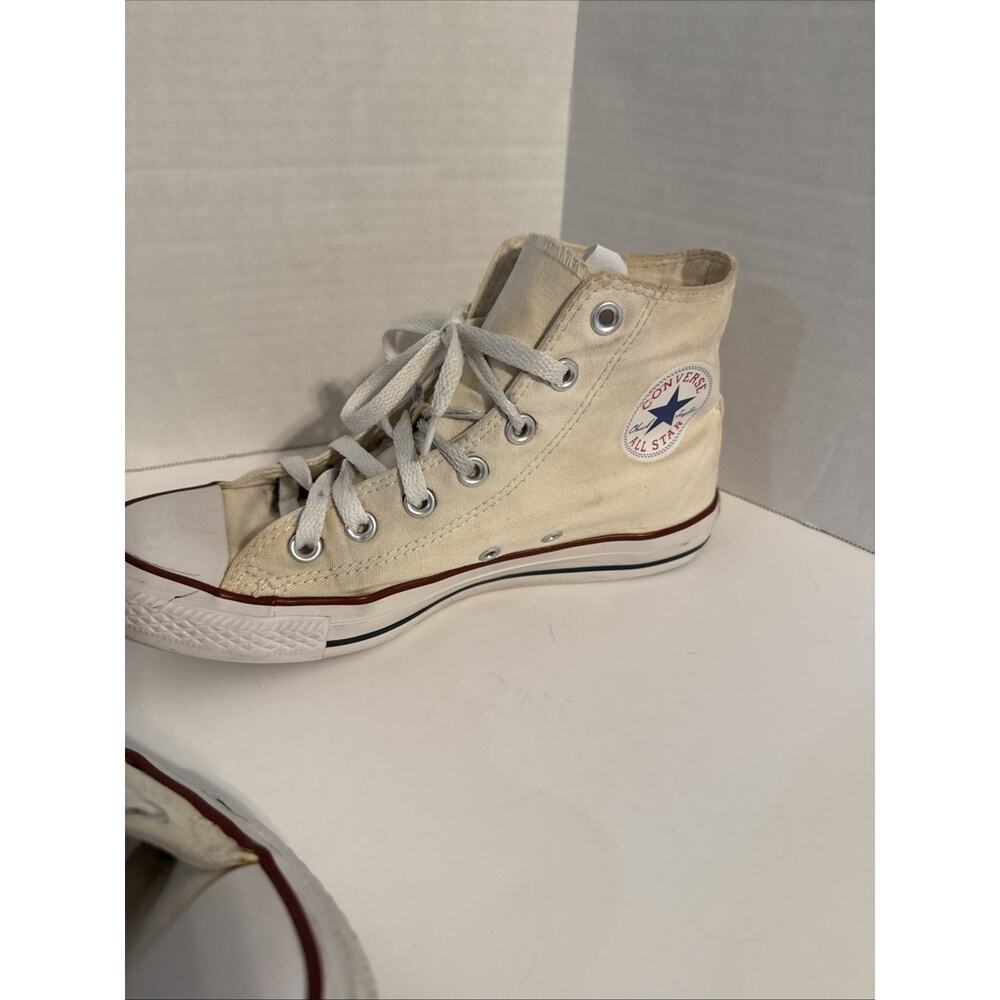 Converse Chuck Taylor All Star High Classic White Men’s 6 Women’s 8 - Picture 3 of 10